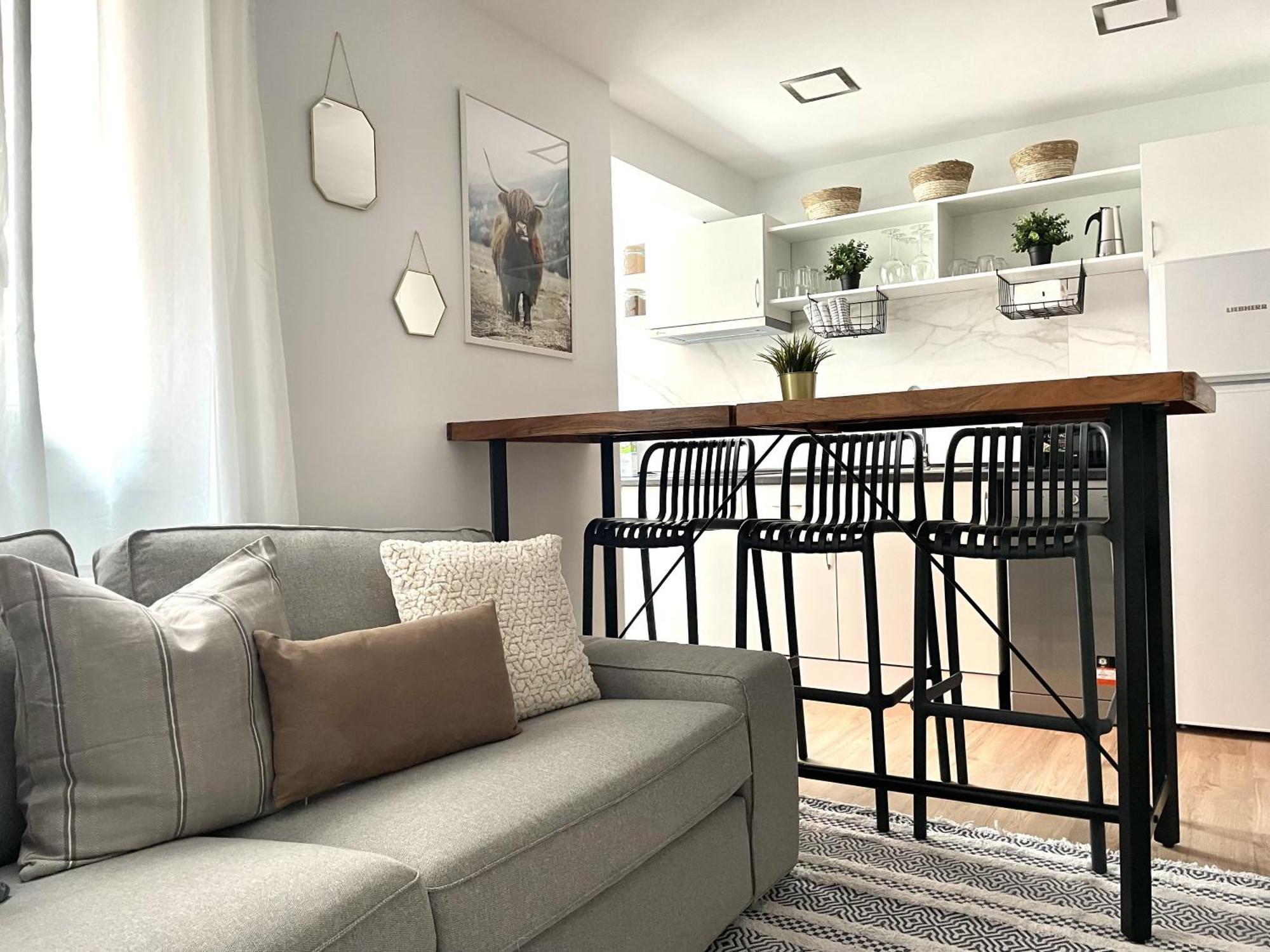 Moderno Apartamento Cerca Del Metro Bilbao Eksteriør billede
